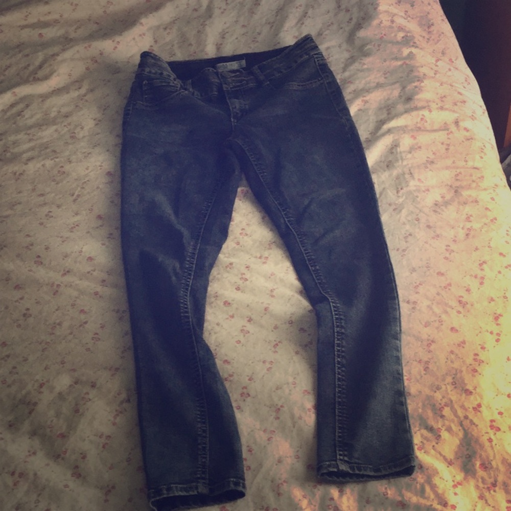 Size 14 (in girls) mudd jeans from kohl’s